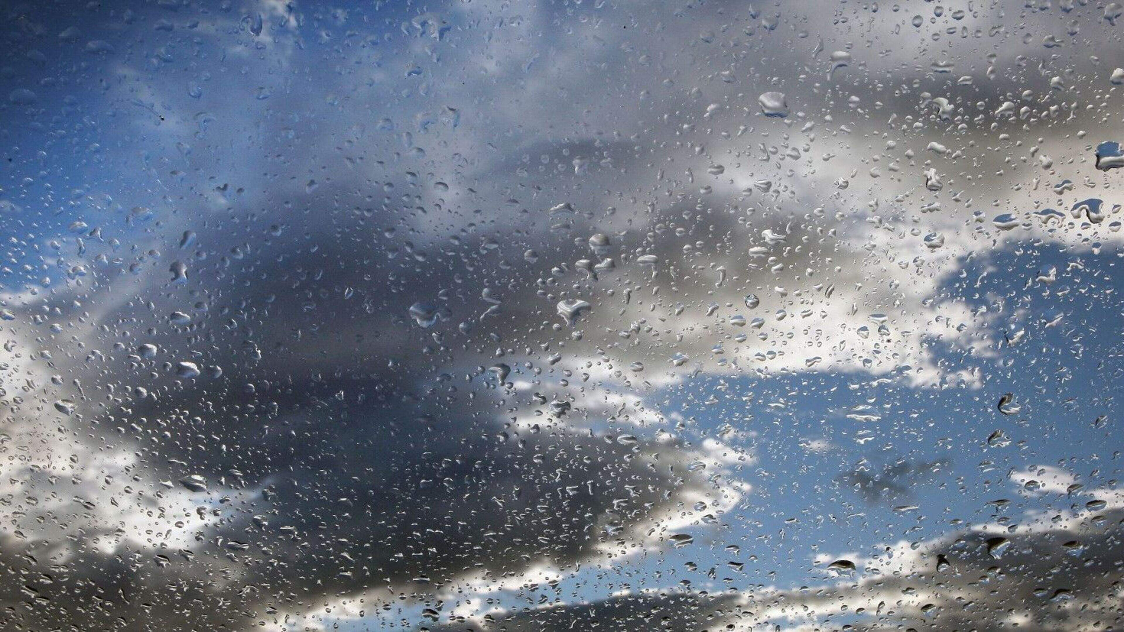 Status Yellow rain warning issued for three counties Met Éireann forecasts another ‘unsettled few days ahead’